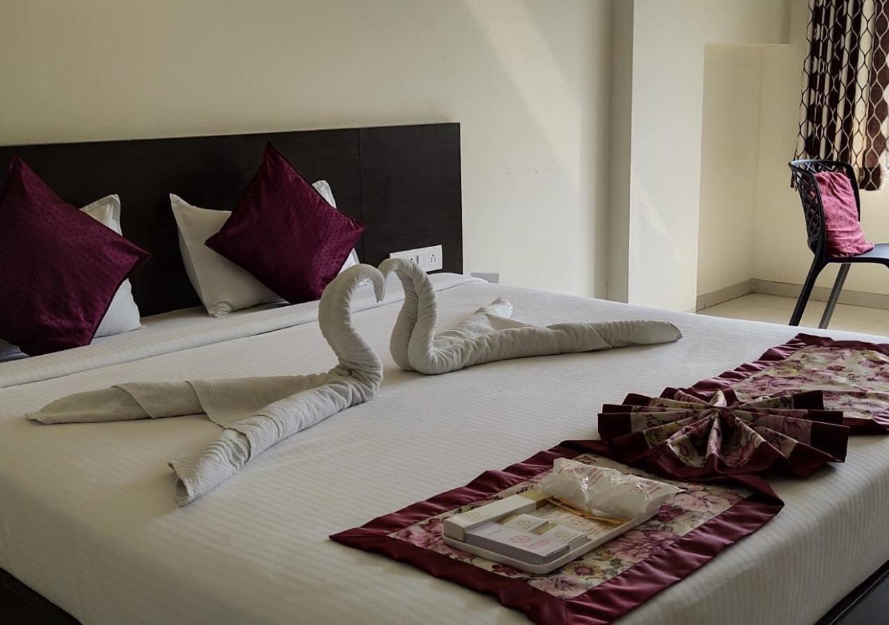 The Hotel Relax Kankavli Kankavali Екстериор снимка