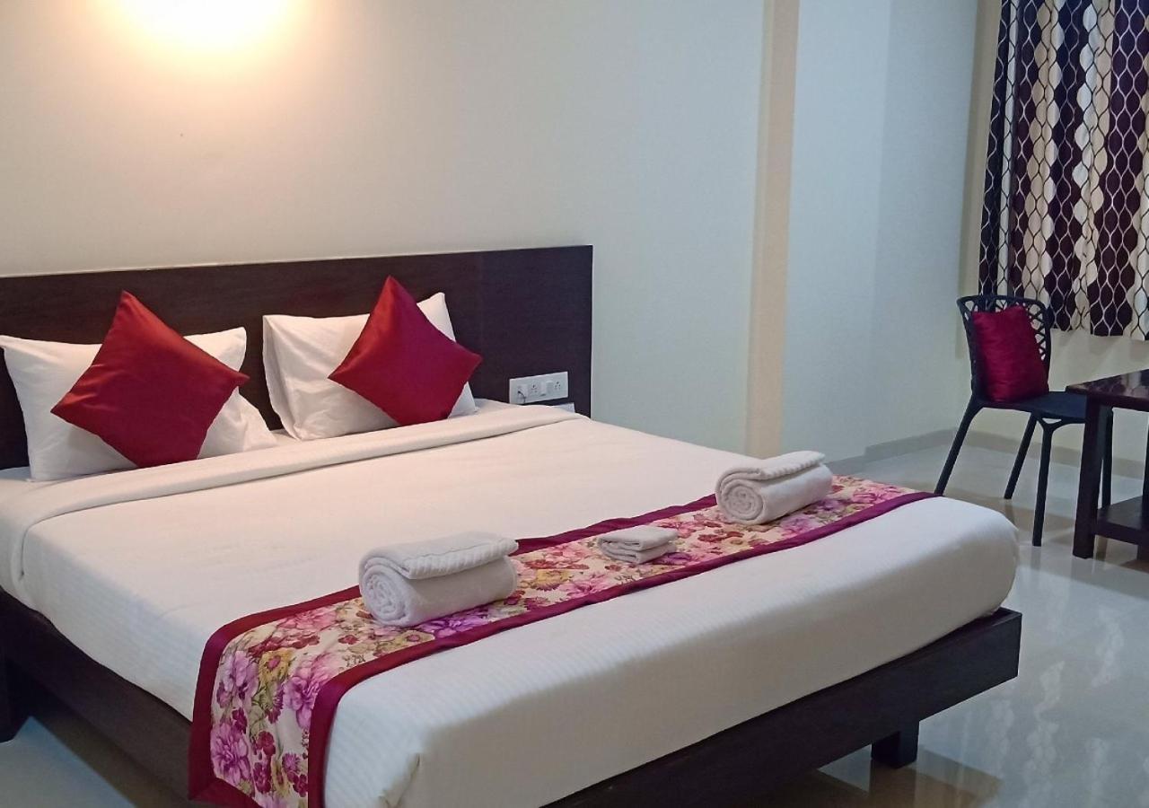 The Hotel Relax Kankavli Kankavali Екстериор снимка